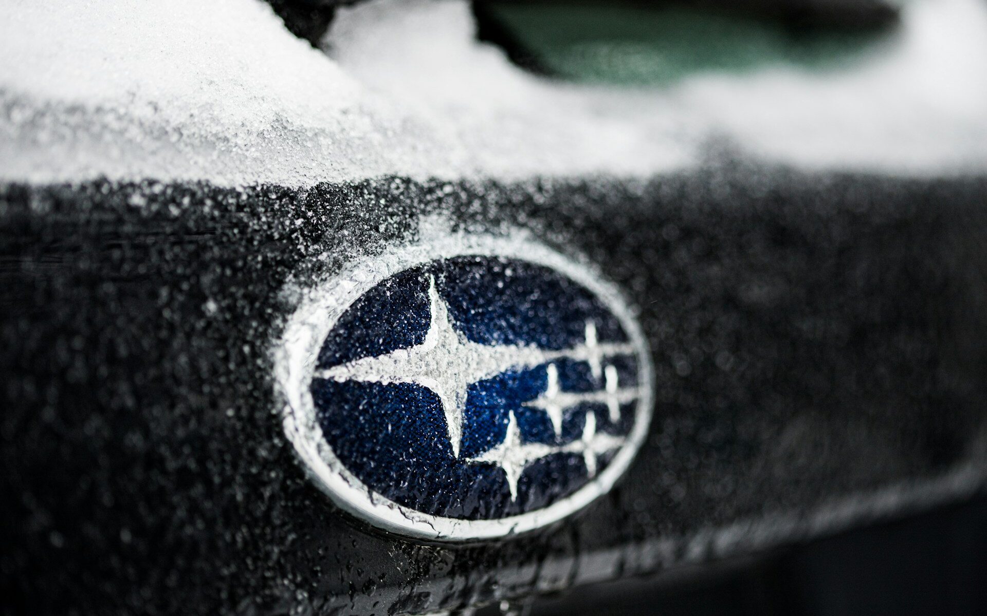 Subaru Forester logo